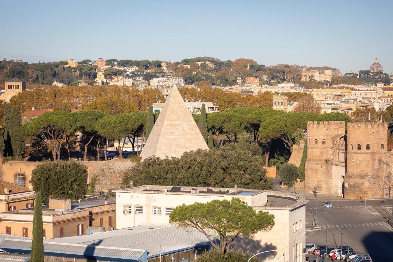 Piramide View By In * Rom