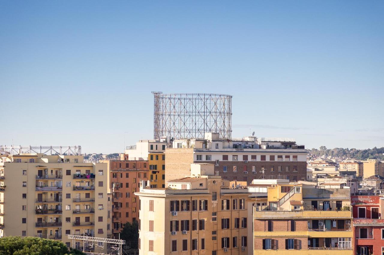 Apartment Piramide View By In